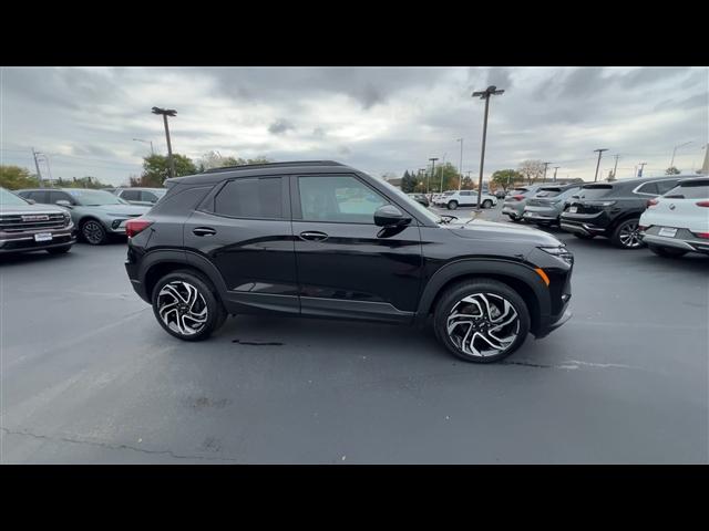 used 2025 Chevrolet TrailBlazer car, priced at $26,339