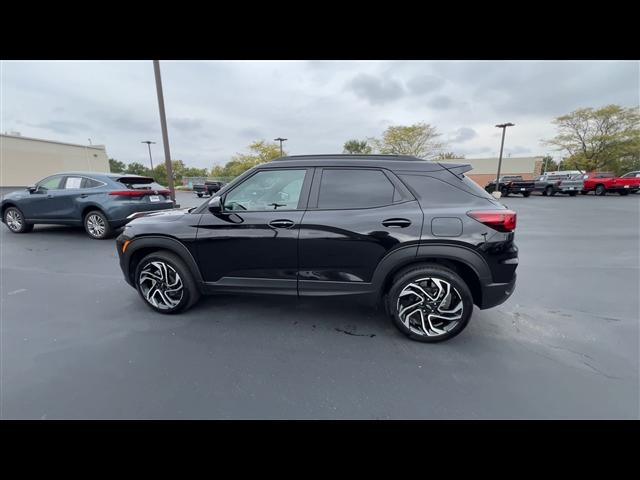 used 2025 Chevrolet TrailBlazer car, priced at $26,339