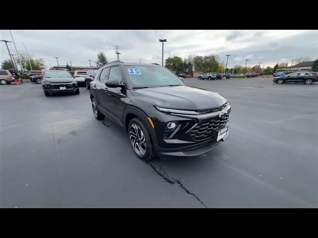 used 2025 Chevrolet TrailBlazer car, priced at $26,339