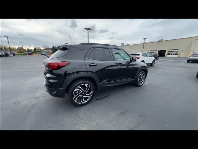 used 2025 Chevrolet TrailBlazer car, priced at $26,339