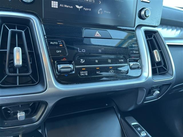 used 2021 Kia Sorento Hybrid car, priced at $22,220