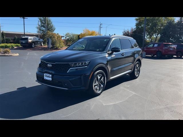 used 2021 Kia Sorento Hybrid car, priced at $22,220