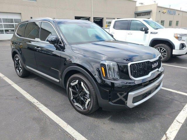 used 2023 Kia Telluride car, priced at $38,830