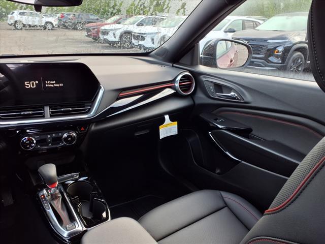 new 2025 Chevrolet Trax car, priced at $27,835