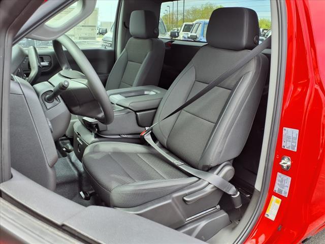 new 2025 Chevrolet Silverado 1500 car, priced at $33,586