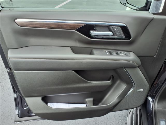 new 2025 Chevrolet Tahoe car, priced at $75,719