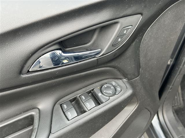 used 2020 Chevrolet Equinox car, priced at $15,999