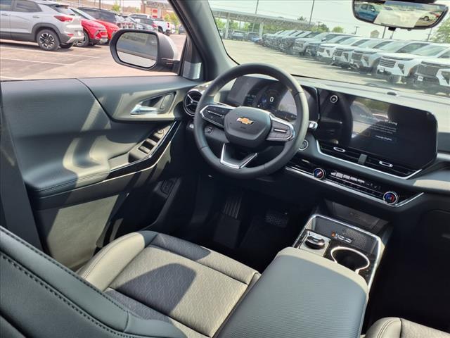 new 2026 Chevrolet Equinox car, priced at $32,192