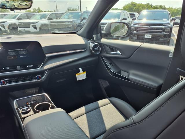new 2026 Chevrolet Equinox car, priced at $32,192