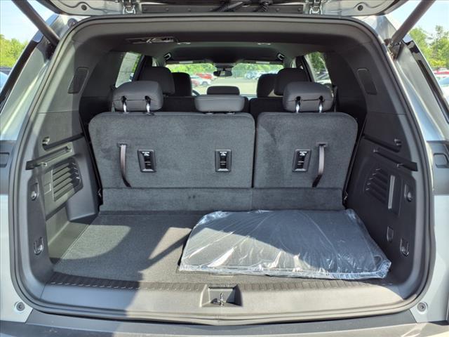 new 2025 Chevrolet Traverse car, priced at $41,110