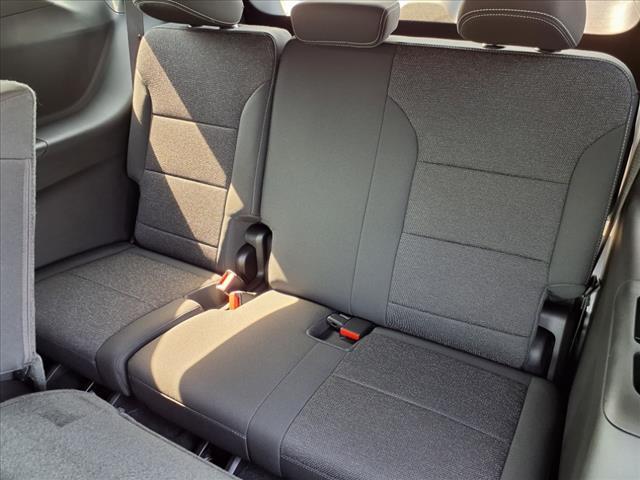 new 2025 Chevrolet Traverse car, priced at $41,110