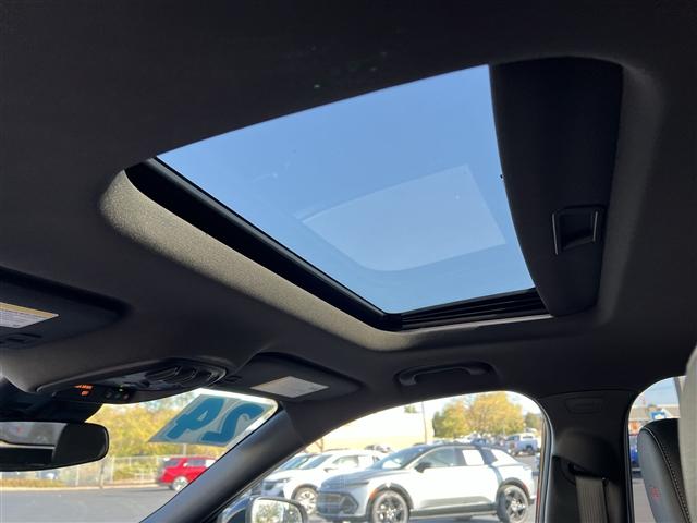 used 2024 Chevrolet Trax car, priced at $23,899