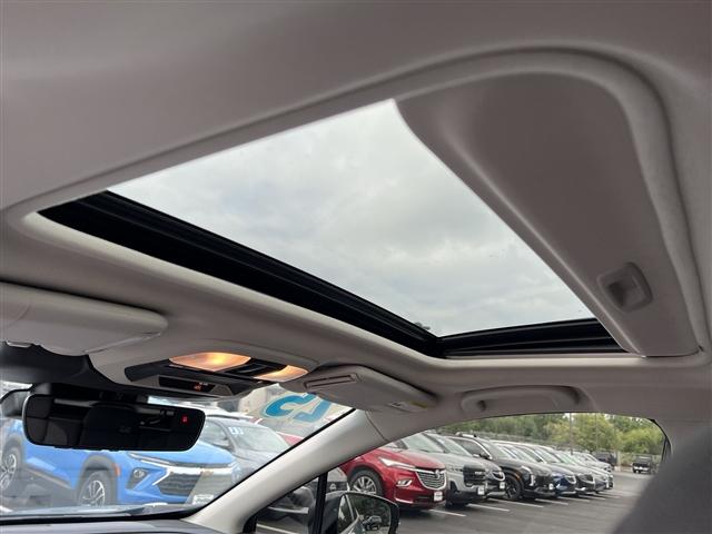 used 2025 Subaru Crosstrek car, priced at $27,000