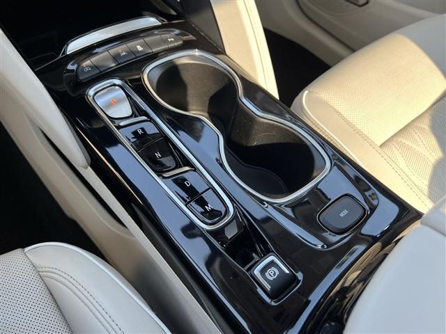 used 2022 Buick Envision car, priced at $26,854