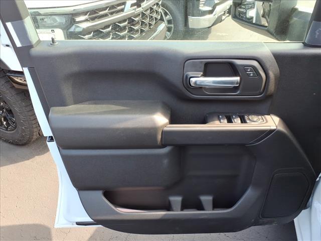 new 2025 Chevrolet Silverado 2500 car, priced at $60,667