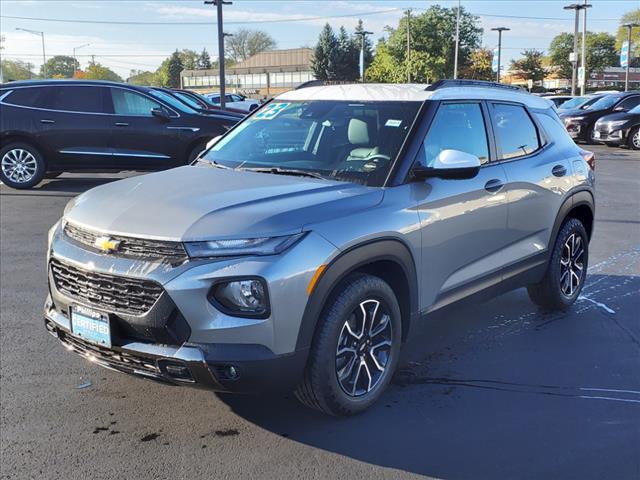 used 2023 Chevrolet TrailBlazer car, priced at $23,586