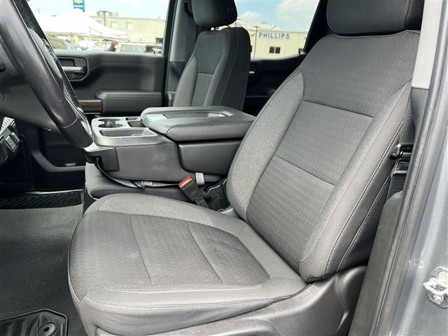 used 2021 Chevrolet Silverado 1500 car, priced at $35,593