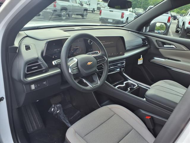 new 2025 Chevrolet Traverse car, priced at $41,110