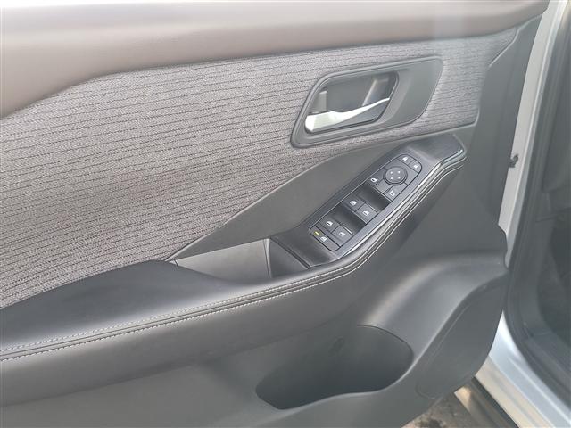 used 2022 Nissan Rogue car, priced at $22,219