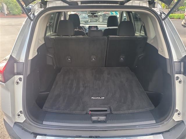 used 2022 Nissan Rogue car, priced at $22,219