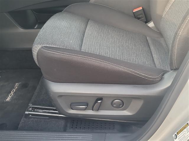 used 2022 Nissan Rogue car, priced at $22,219