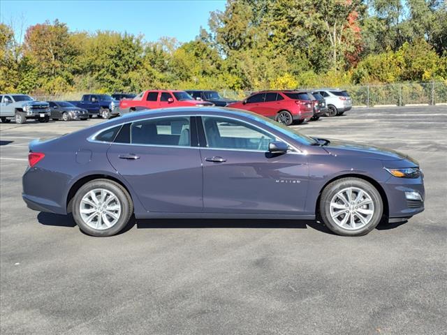 new 2025 Chevrolet Malibu car, priced at $28,172