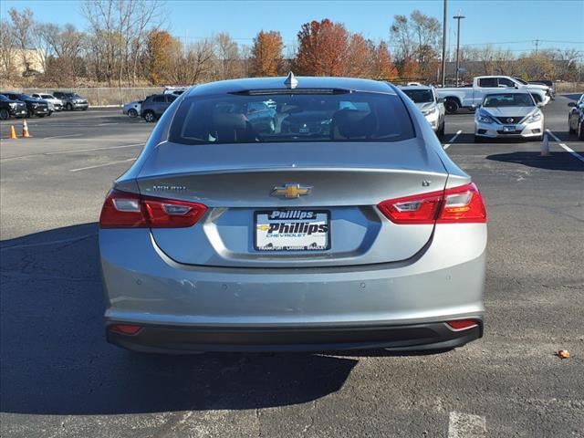 new 2024 Chevrolet Malibu car, priced at $25,124