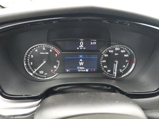 used 2025 Cadillac XT5 car, priced at $41,599