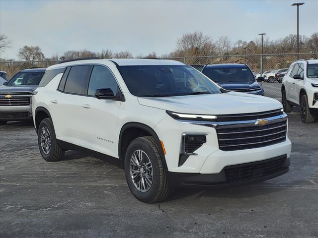 new 2025 Chevrolet Traverse car, priced at $40,583