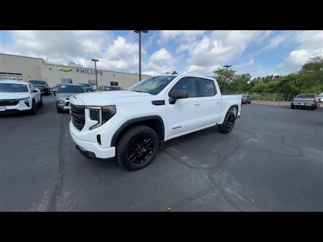 used 2023 GMC Sierra 1500 car, priced at $40,237