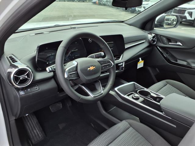 new 2026 Chevrolet Equinox car, priced at $30,404