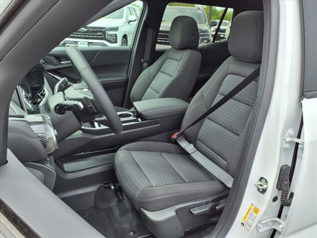 new 2026 Chevrolet Equinox car, priced at $30,404