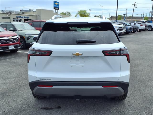 new 2026 Chevrolet Equinox car, priced at $30,404