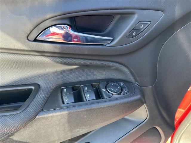 used 2024 Chevrolet Equinox car, priced at $28,987