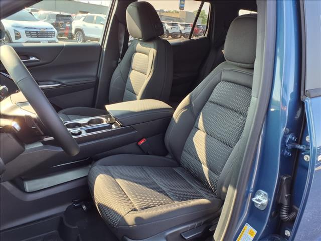 new 2026 Chevrolet Equinox car, priced at $28,976