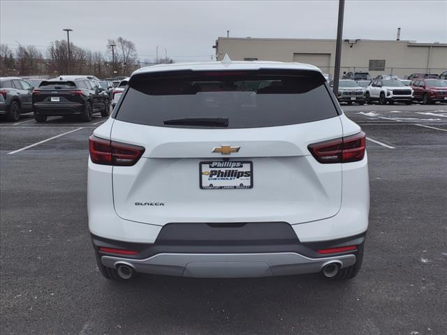 new 2025 Chevrolet Blazer car, priced at $33,560