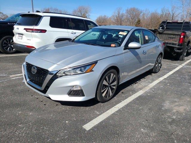 used 2021 Nissan Altima car, priced at $16,924