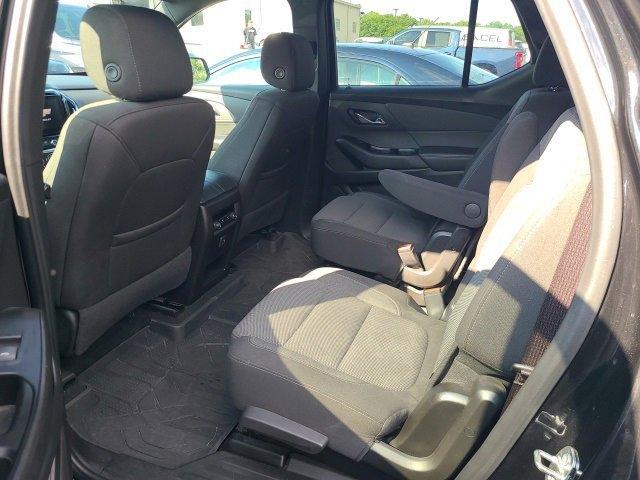 used 2023 Chevrolet Traverse car, priced at $25,997