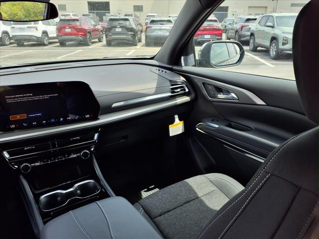 new 2025 Chevrolet Traverse car, priced at $45,084