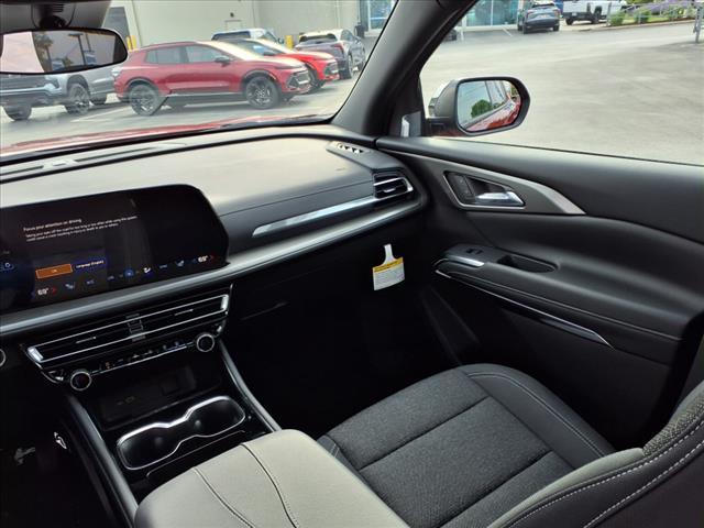 new 2025 Chevrolet Traverse car, priced at $44,957
