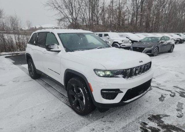 used 2023 Jeep Grand Cherokee car, priced at $35,998