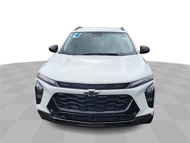 used 2024 Chevrolet Trax car, priced at $24,678