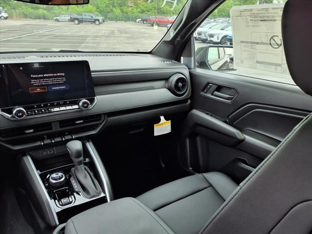 new 2025 Chevrolet Colorado car, priced at $43,726