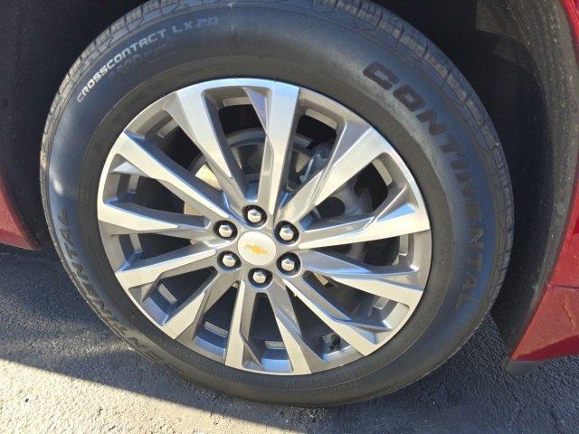 used 2023 Chevrolet Traverse car, priced at $38,999