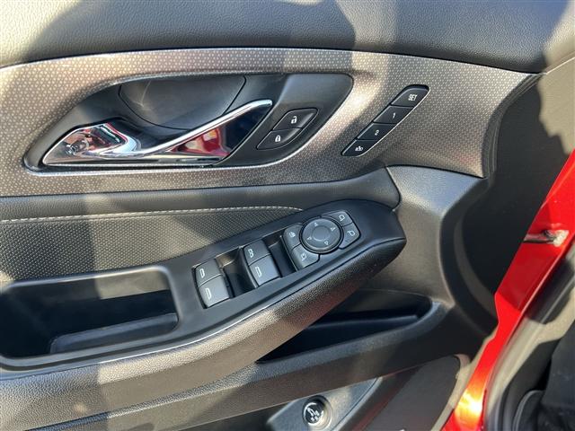 used 2023 Chevrolet Traverse car, priced at $37,780