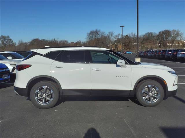 new 2024 Chevrolet Blazer car, priced at $38,293