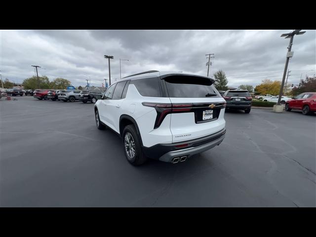 used 2025 Chevrolet Traverse car, priced at $35,499
