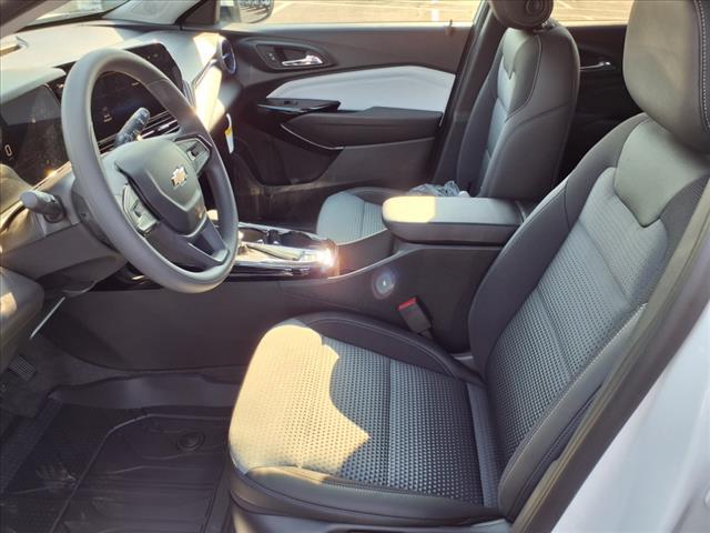 new 2025 Chevrolet Trax car, priced at $22,906