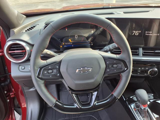 new 2025 Chevrolet Trax car, priced at $26,940