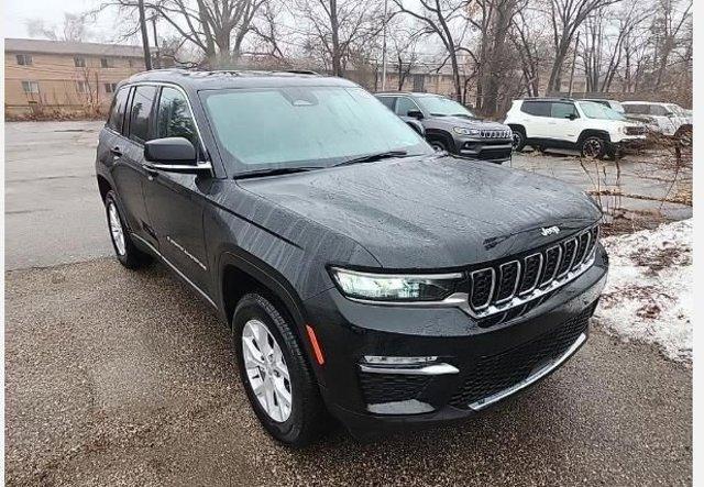 used 2023 Jeep Grand Cherokee car, priced at $34,390